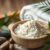 Peeling gruboziarnisty: skuteczny sposób na gładką skórę